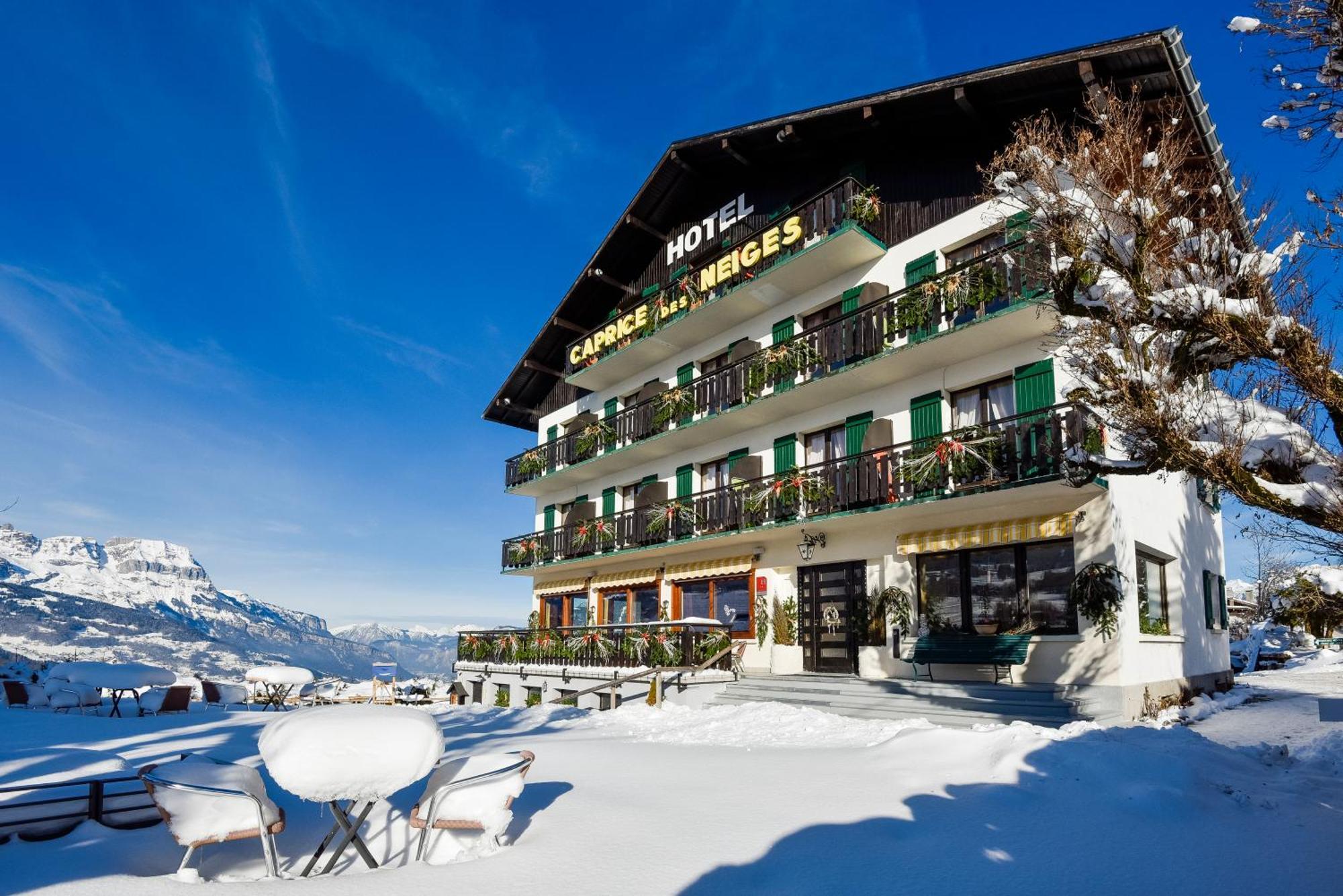 Hotel Le Caprice Des Neiges コンブルー エクステリア 写真