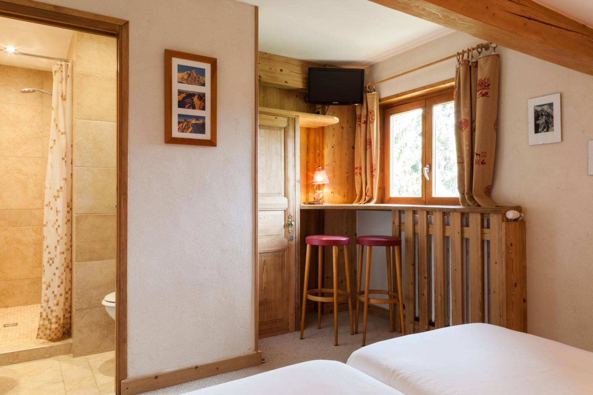 Hotel Le Caprice Des Neiges コンブルー エクステリア 写真