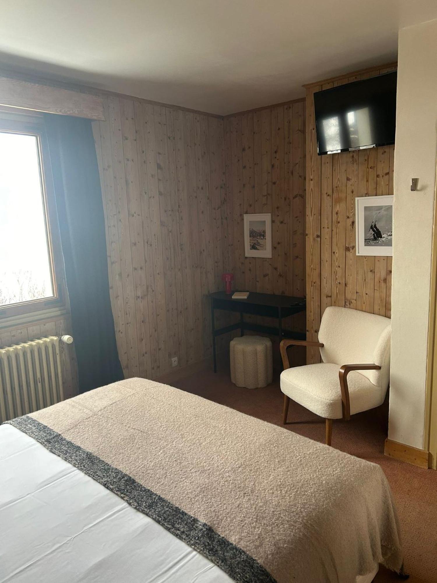 Hotel Le Caprice Des Neiges コンブルー エクステリア 写真