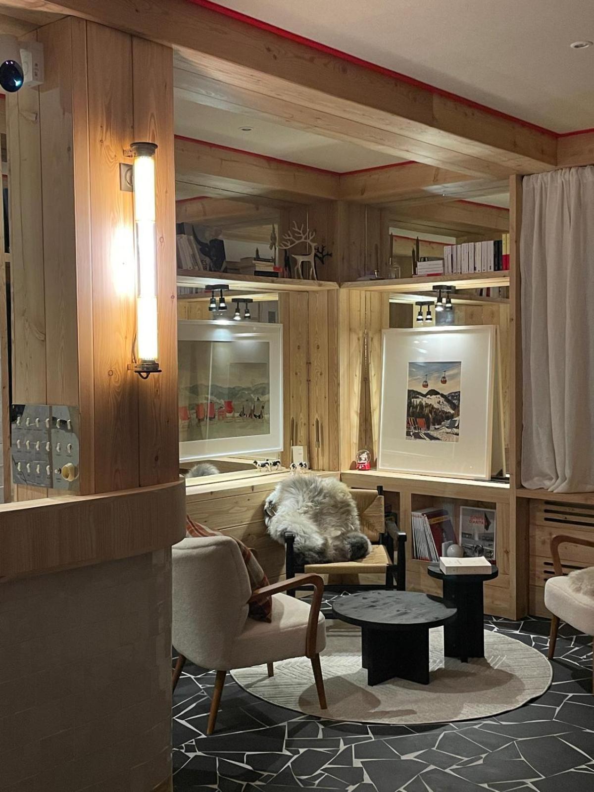 Hotel Le Caprice Des Neiges コンブルー エクステリア 写真