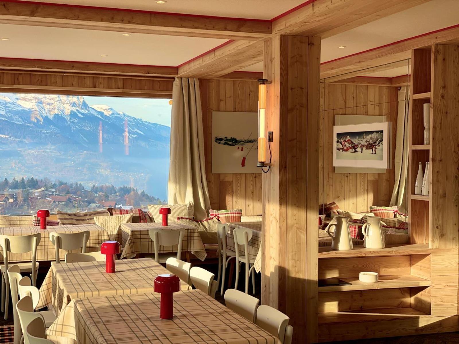 Hotel Le Caprice Des Neiges コンブルー エクステリア 写真